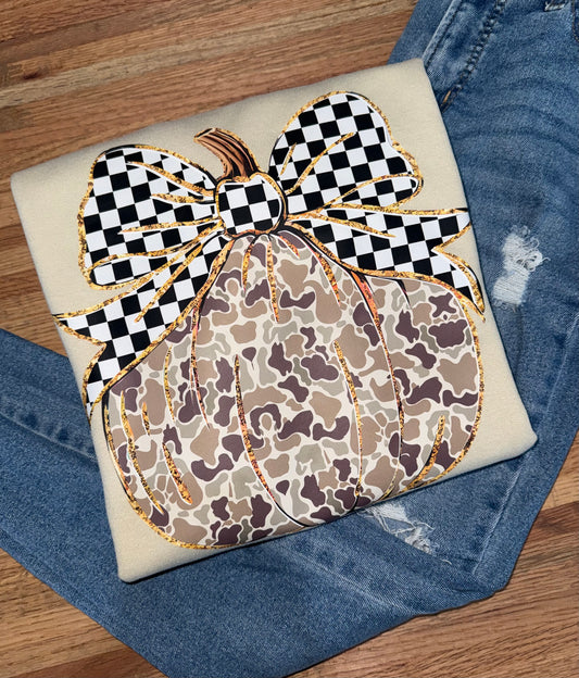 Camo pumpkin crewneck